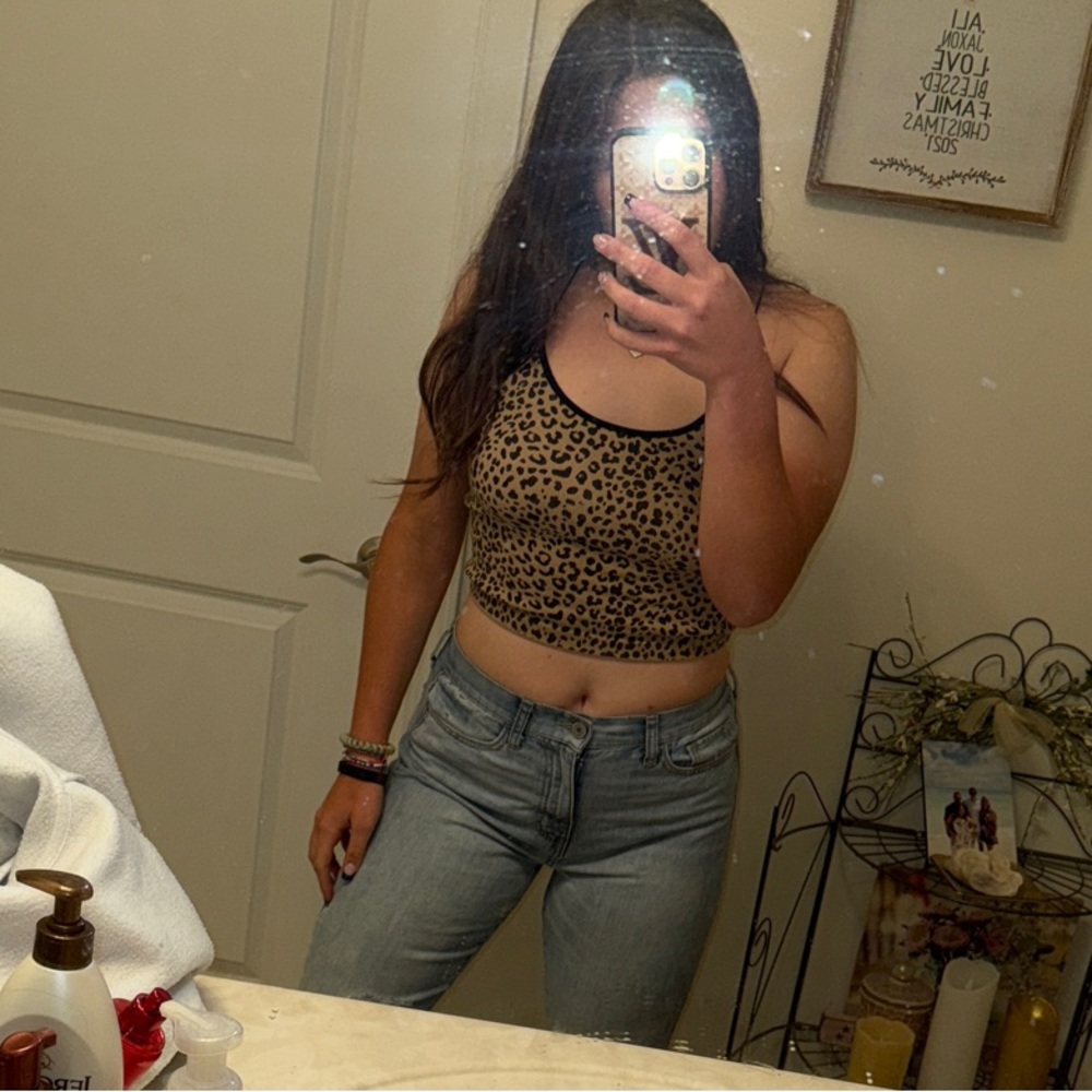 SO Blue light wash flattering stretchy ripped jeans